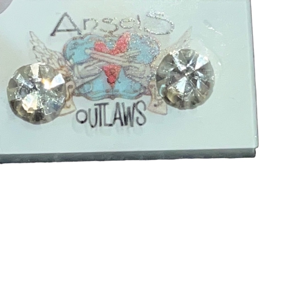 •Diamond Gem Stud Earrings• - Picture 3 of 5